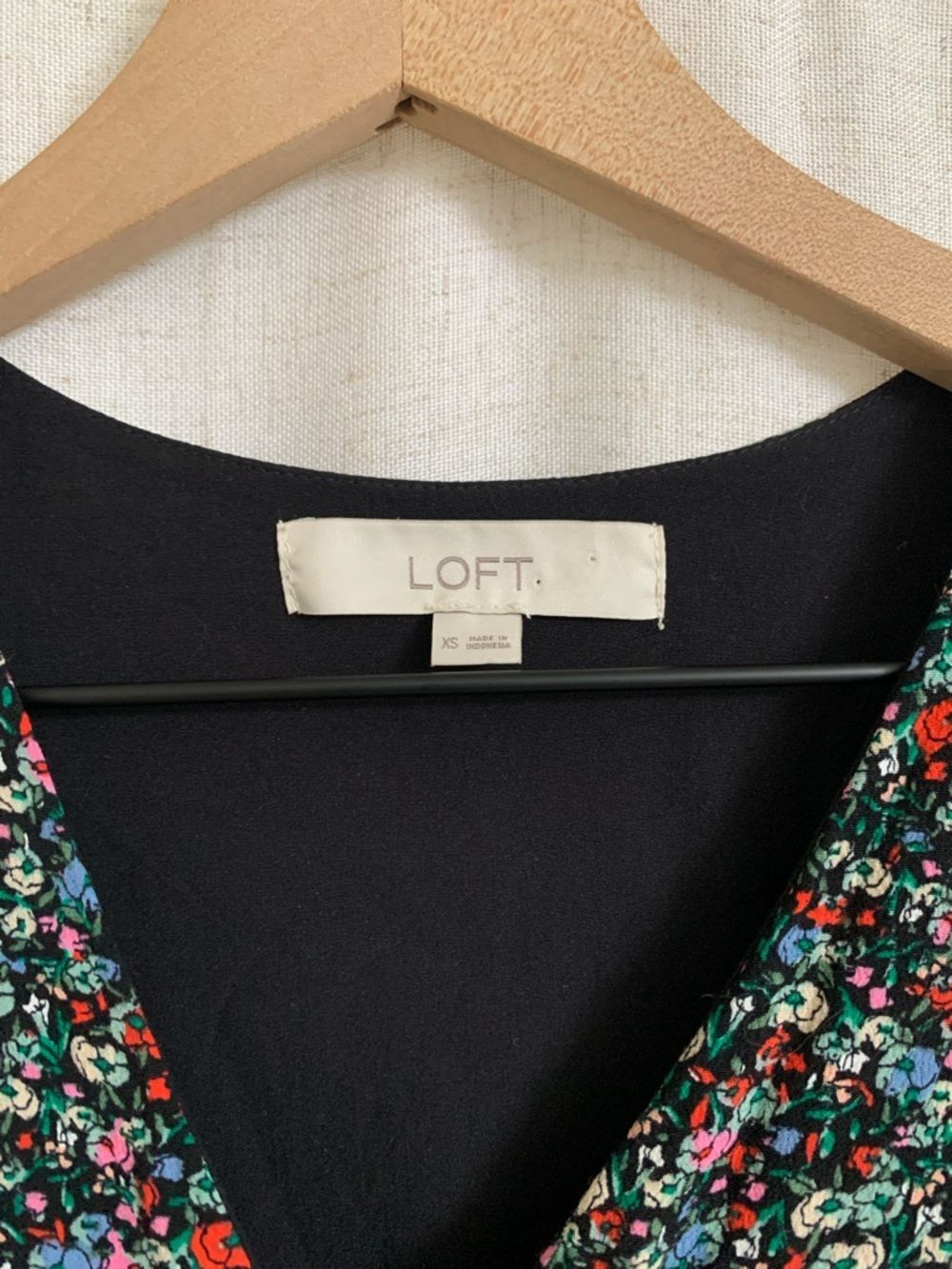 LOFT Black Floral Wrap Mini Dress Romper with Shorts Multicolor Blossoms XS - Picture 9 of 9